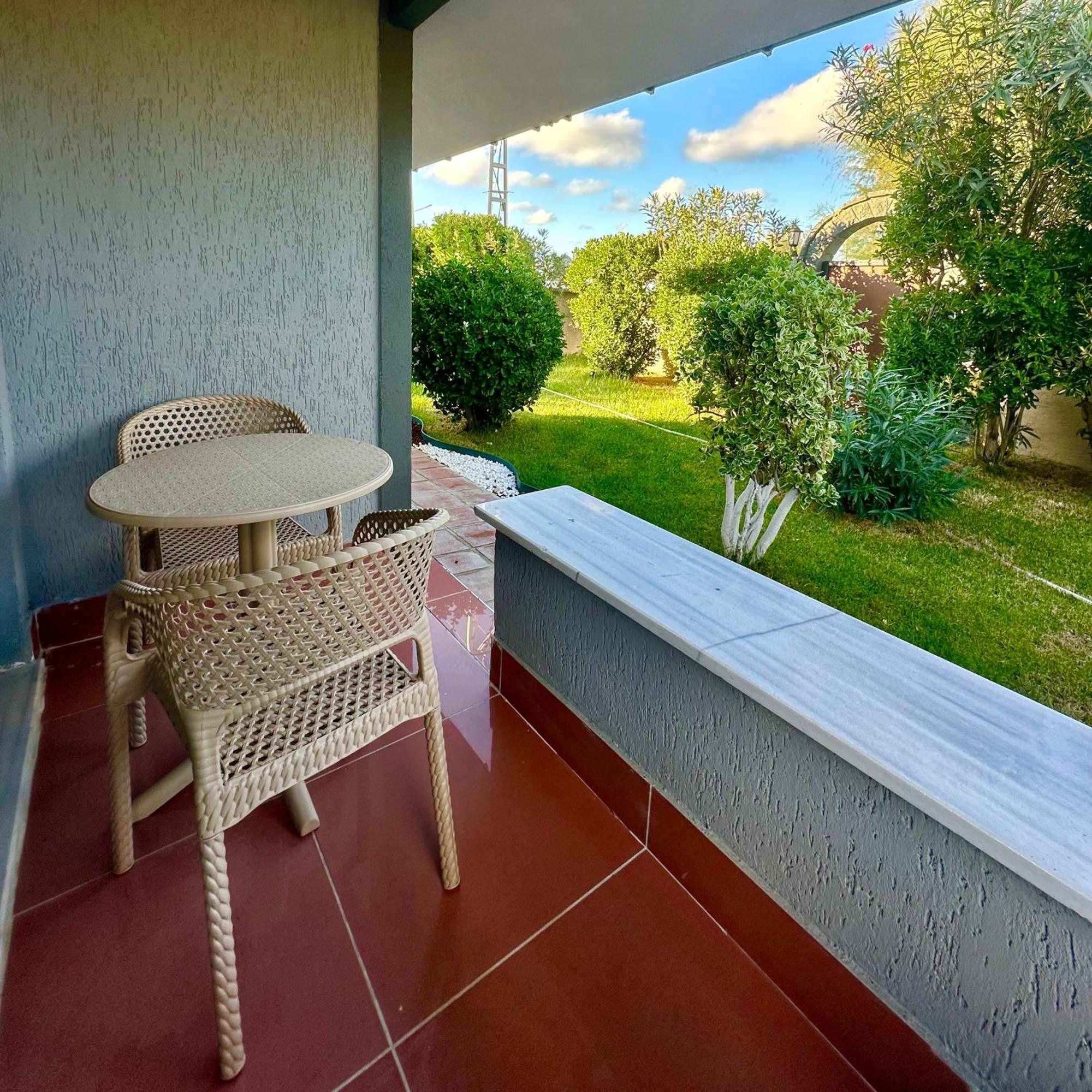 Villa Siesta Hotel Istanbul Airport Karaburun  Exteriör bild